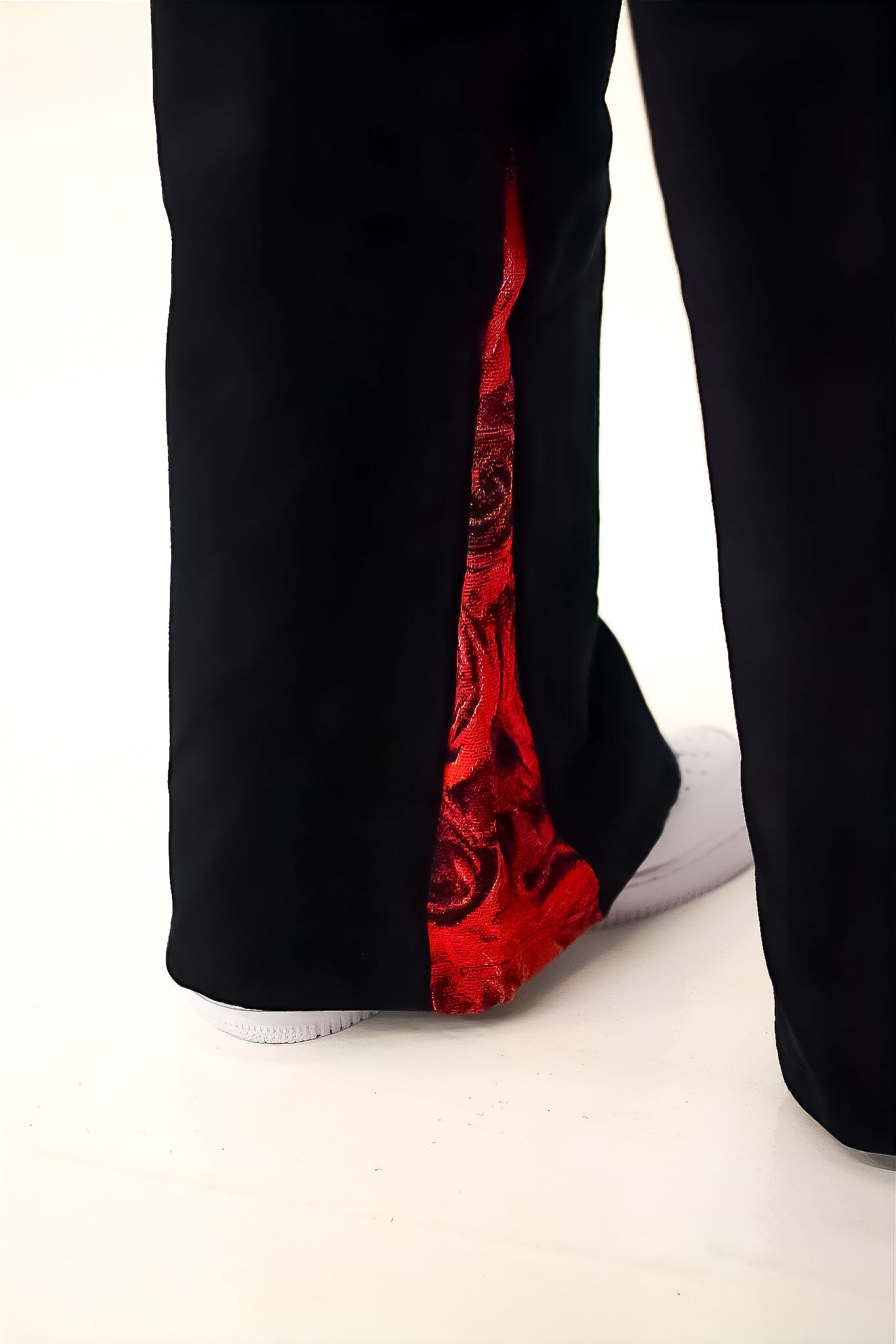 Chinchilla Living "Doves & Roses" Flare Sweatpants Black & Red